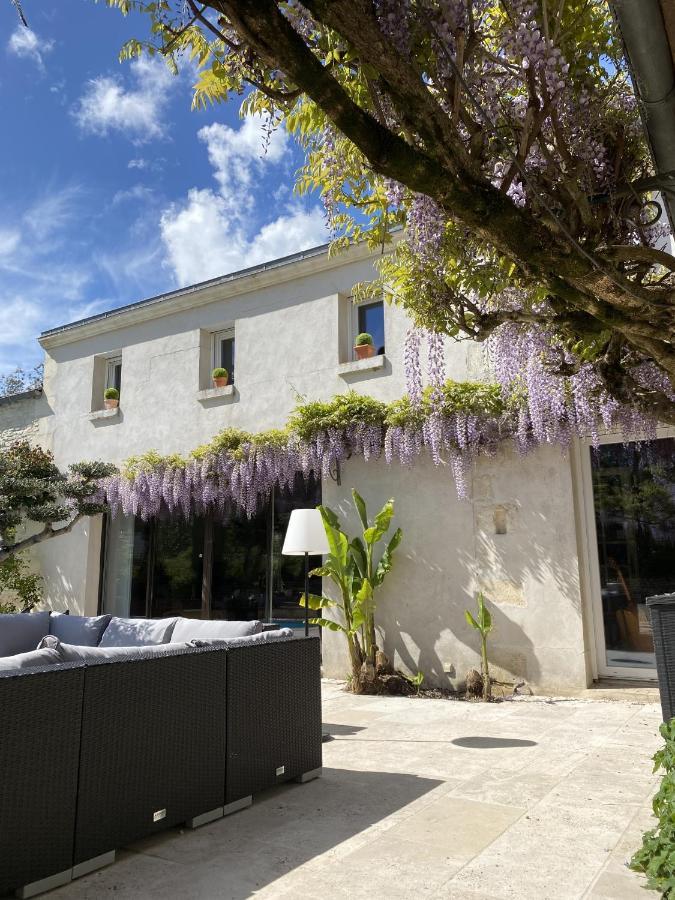 Le Logis De La Brumanderie - Saintes Fontcouverte  Eksteriør billede